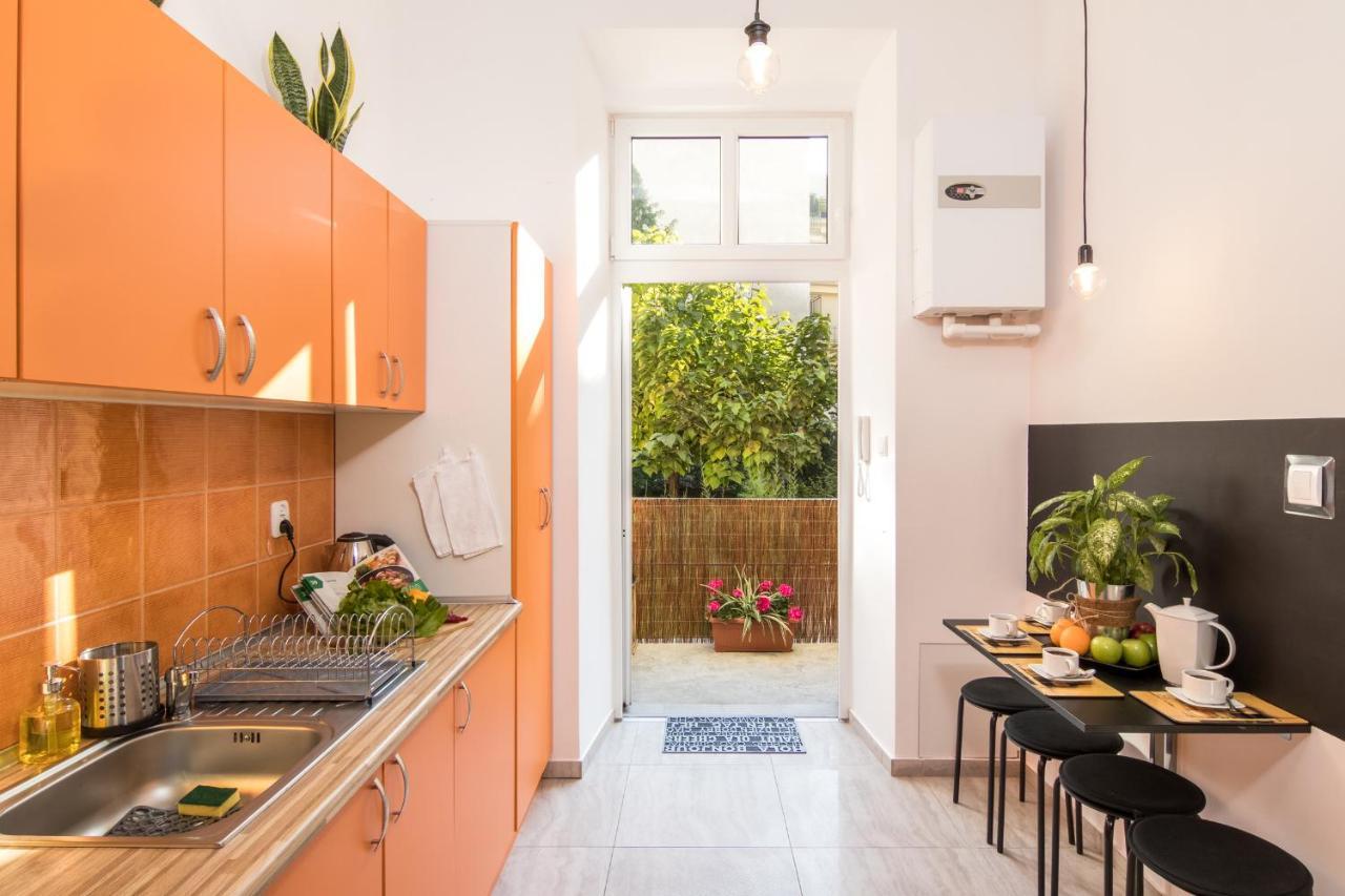 Cracow Best Location Apartment With Garden By Cozyplace 크라쿠프 외부 사진