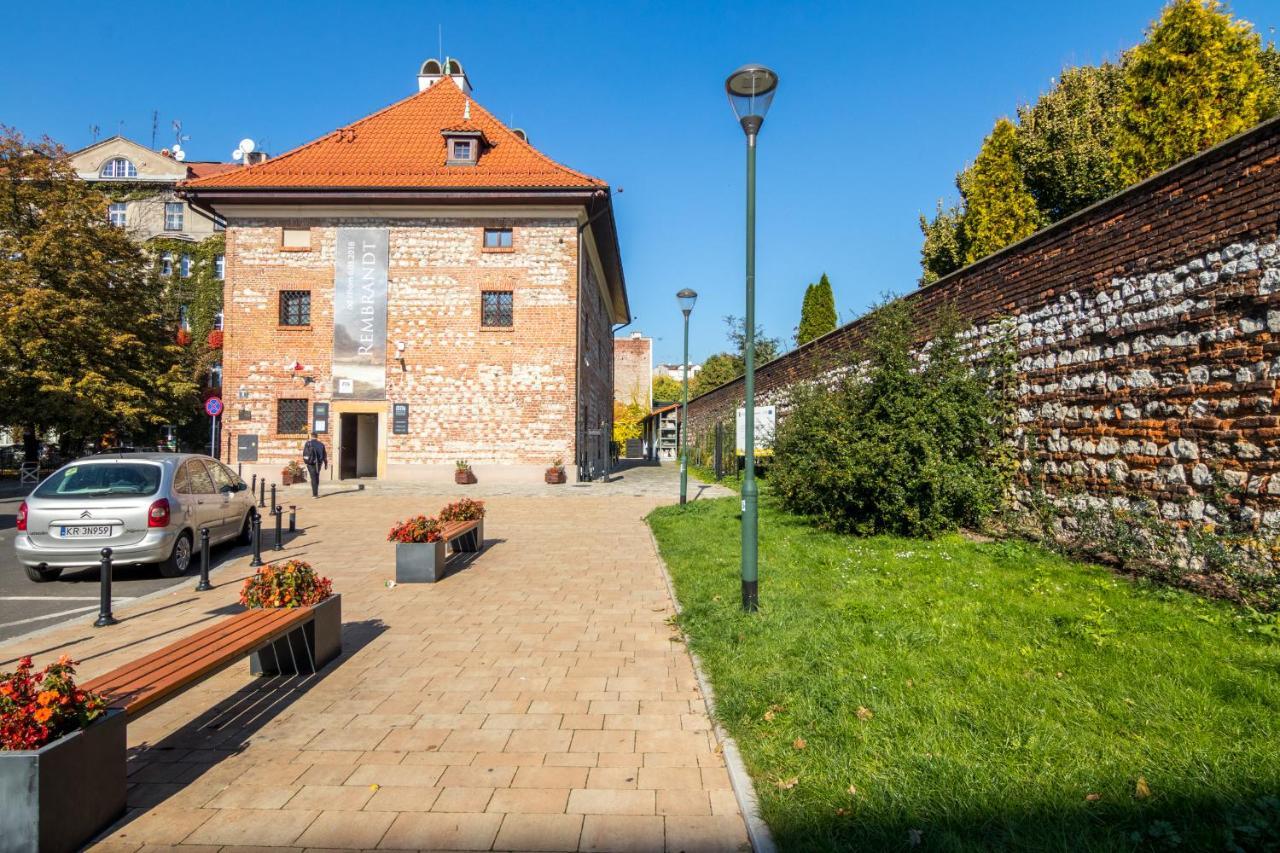Cracow Best Location Apartment With Garden By Cozyplace 크라쿠프 외부 사진