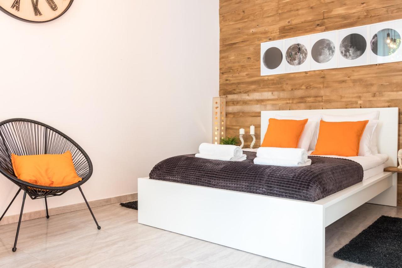 Cracow Best Location Apartment With Garden By Cozyplace 크라쿠프 외부 사진